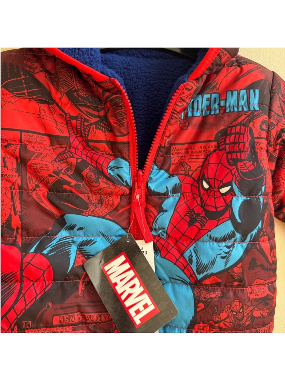 Marvel SpiderMan Reversible Jacket - Picture 6 of 7